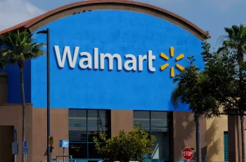 Why Target’s Strategic Missteps Are Costing Market Share While Walmart Dominates